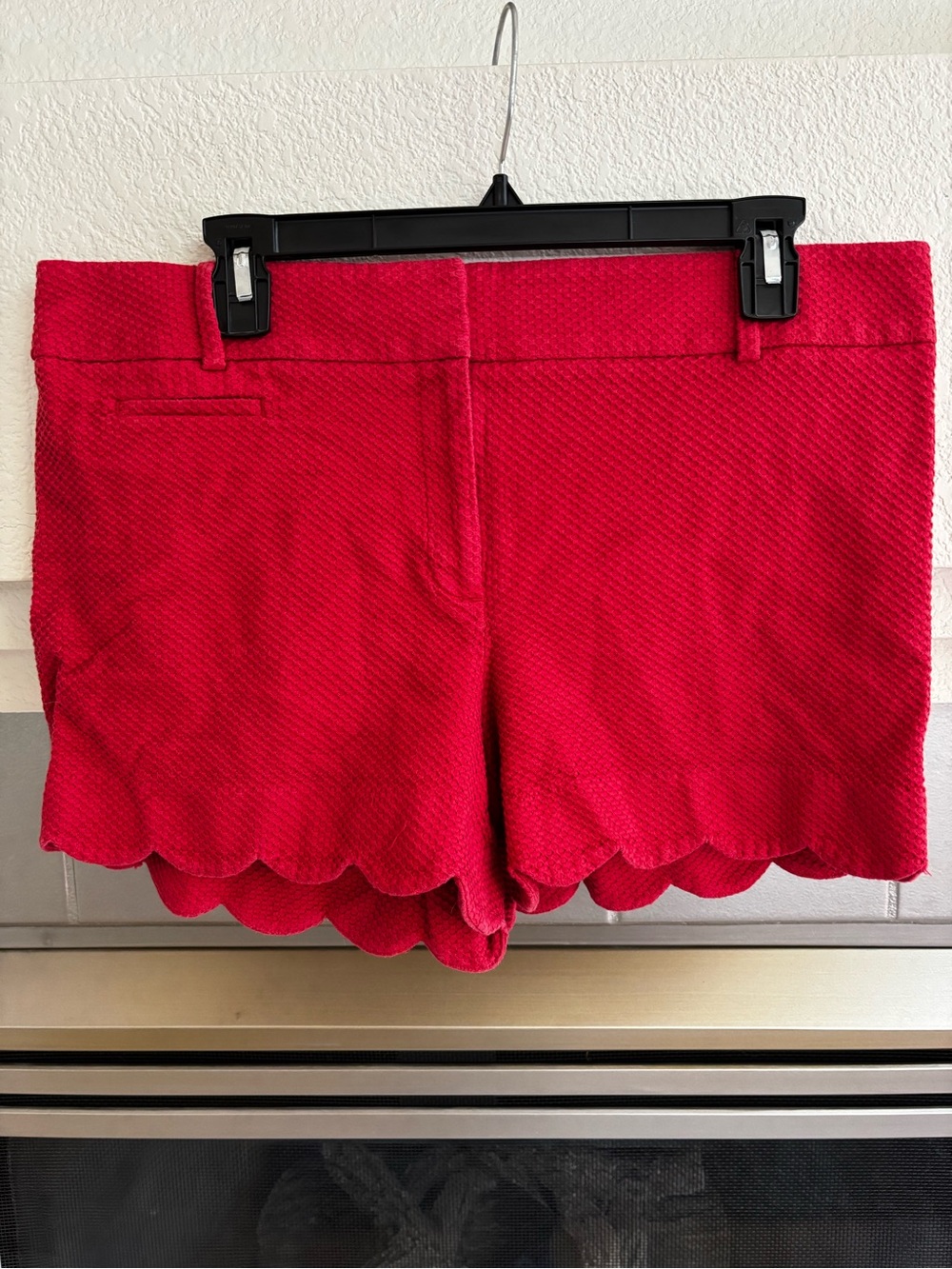 LOFT OUTLET Red Deep Coral  Scallop Hem Women’s Shorts 4” Short Size 12